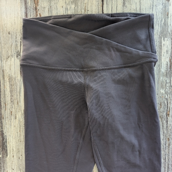 Lululemon Always On High-Rise Tight 28" Dark Gray Women's 4 - Picture 5 of 8